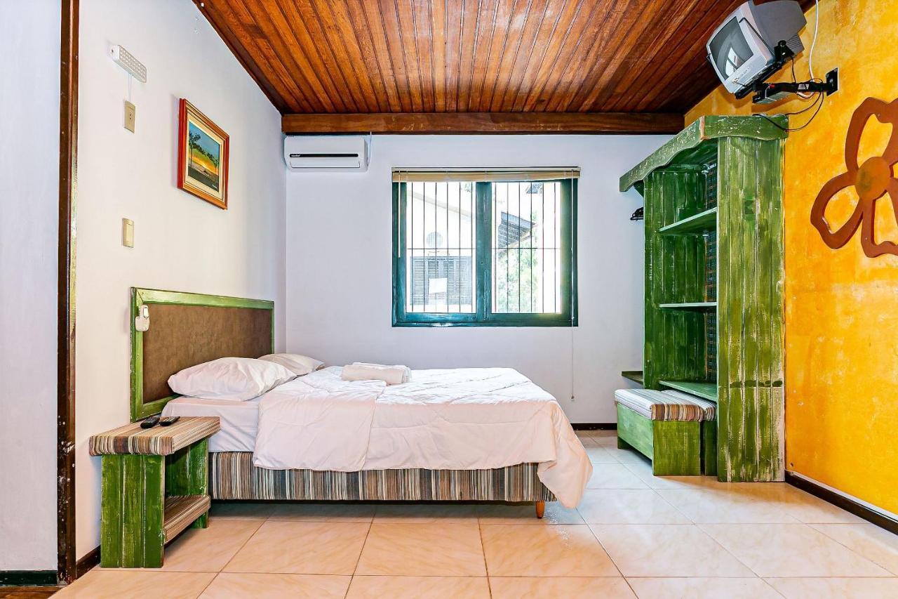 Studios Duplos E Individuais 450M Da Praia Rai Florianopolis Bagian luar foto