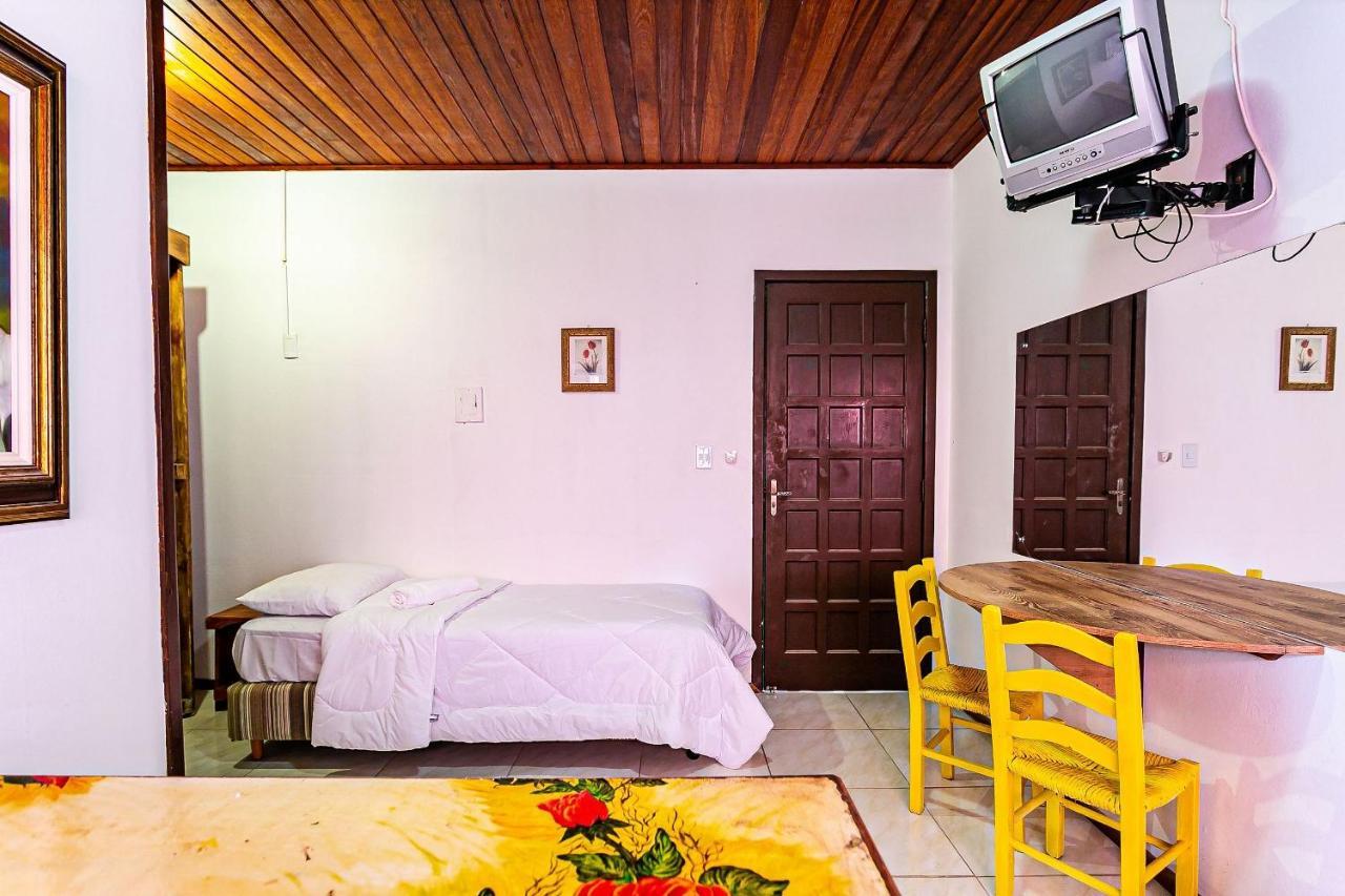Studios Duplos E Individuais 450M Da Praia Rai Florianopolis Bagian luar foto
