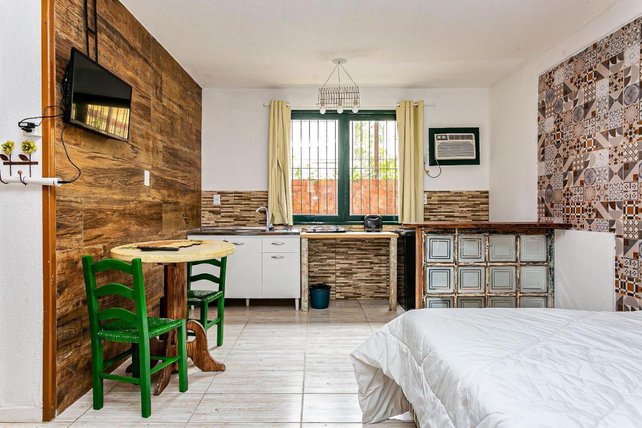 Studios Duplos E Individuais 450M Da Praia Rai Florianopolis Bagian luar foto